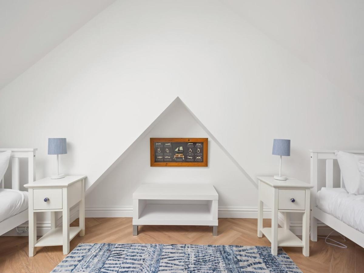 Pass The Keys 3 Bed Scandi Heaven Minutes From The Beach Whitstable Exterior photo
