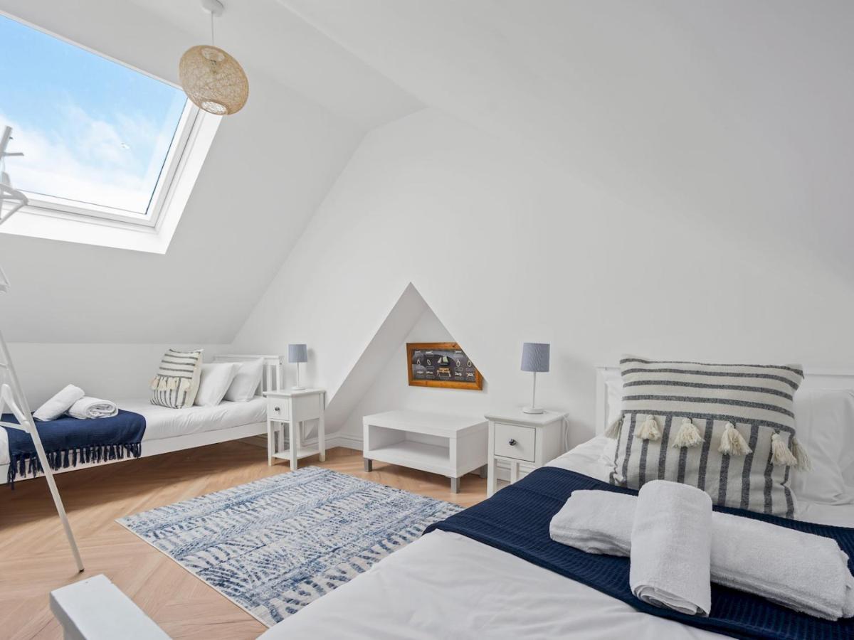 Pass The Keys 3 Bed Scandi Heaven Minutes From The Beach Whitstable Exterior photo