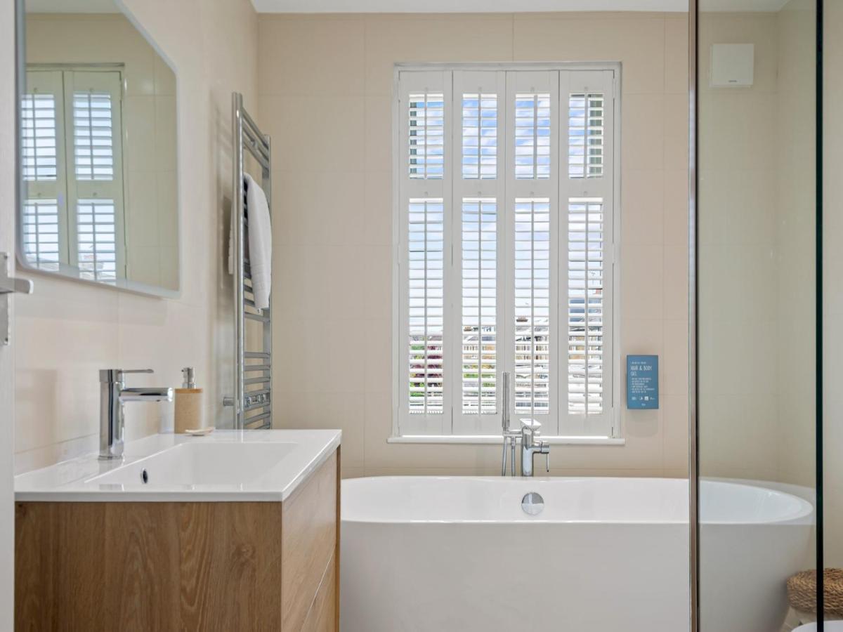 Pass The Keys 3 Bed Scandi Heaven Minutes From The Beach Whitstable Exterior photo